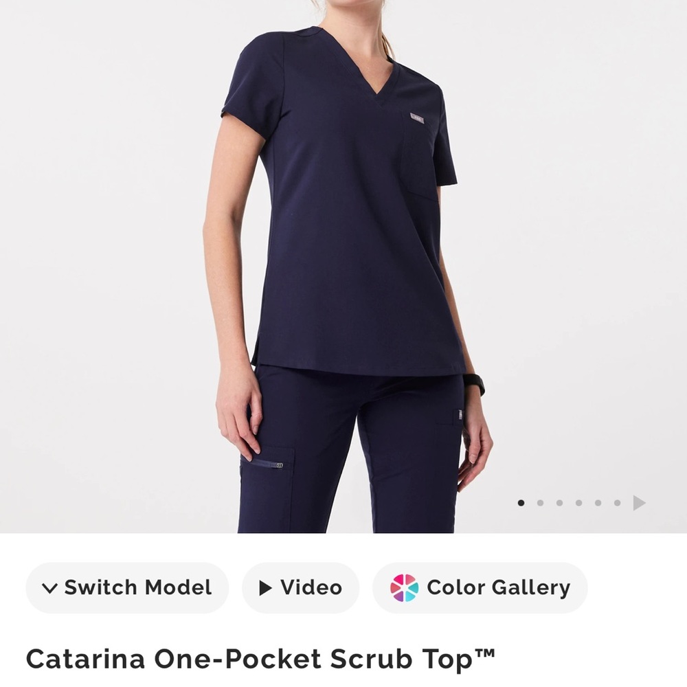 Figs Catarina Scrub Top in Navy